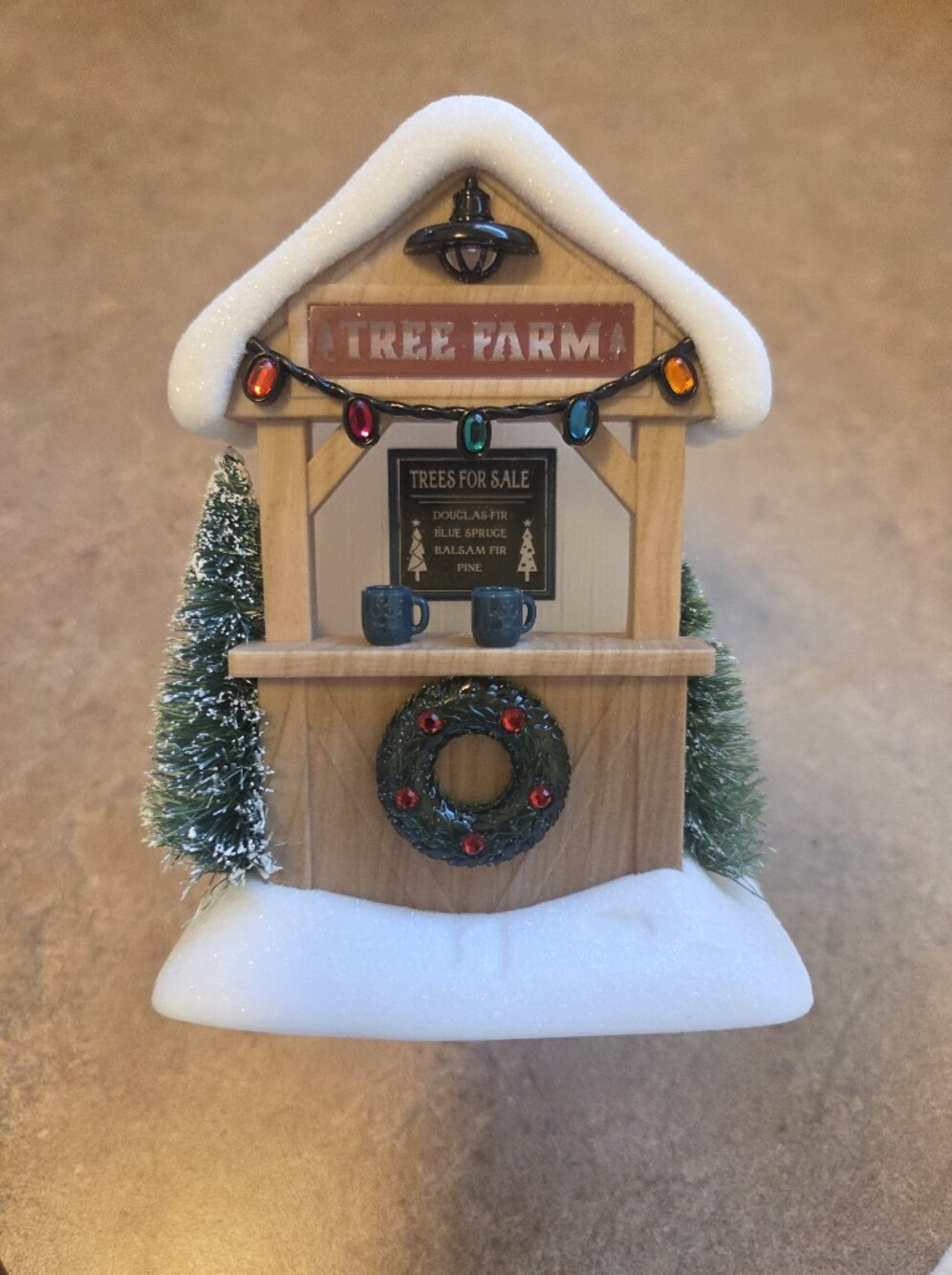 NWT Bath And Body Works Tree Farm Stand Wallflowers Nightlight Plug